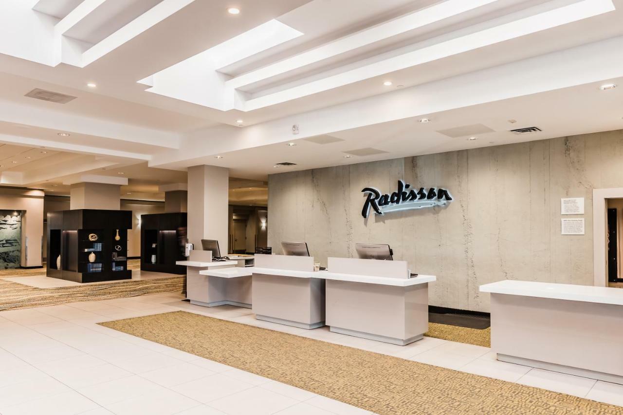 Radisson Hotel Denver-Aurora Exterior foto